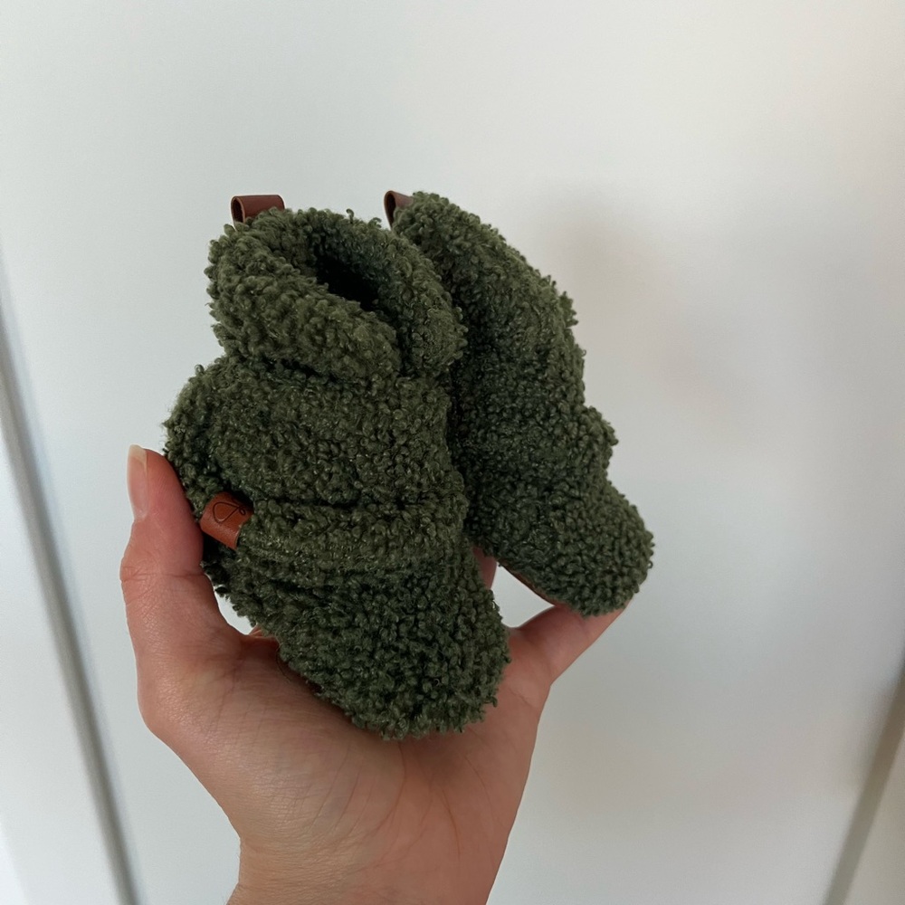 Goumikids shepra baby booties